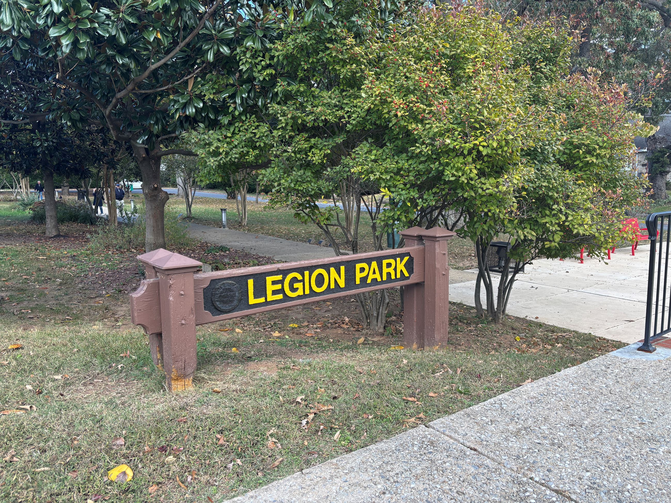 20251024_174959845_iOS